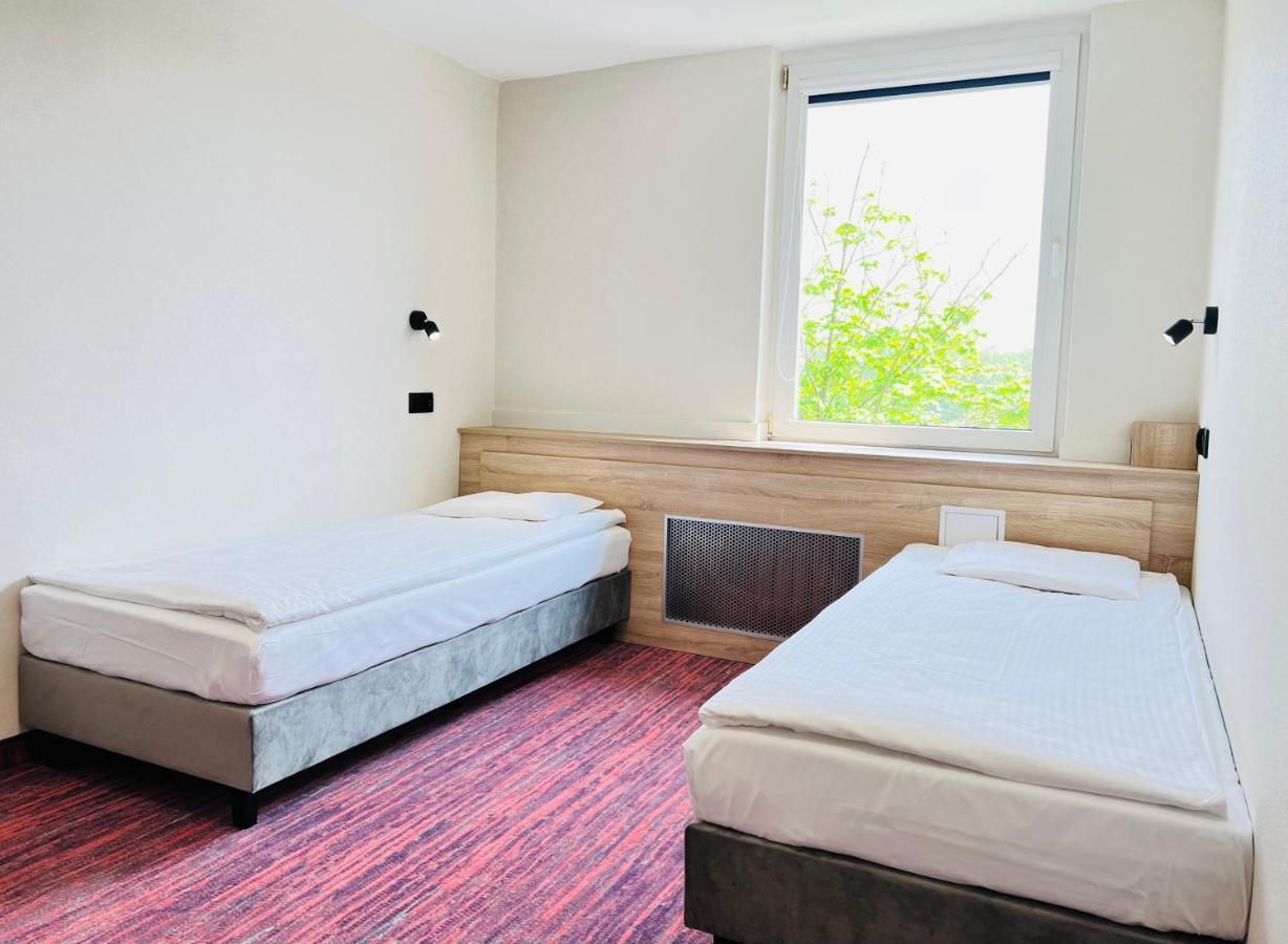 Hotel Rok คราคูฟ ภายนอก รูปภาพ