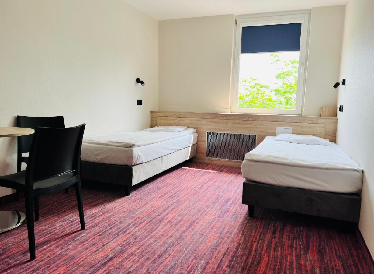 Hotel Rok คราคูฟ ภายนอก รูปภาพ